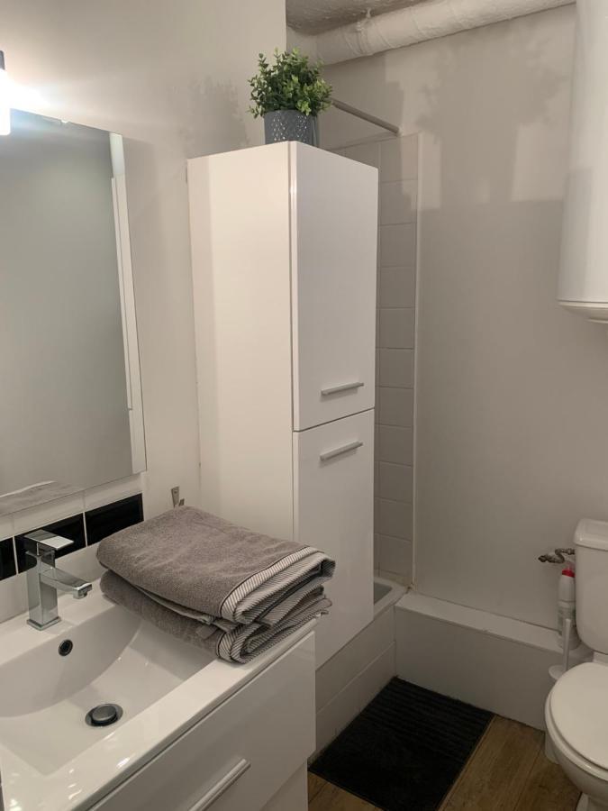 Les Appartements De Lina - Havre De Paix - Self Check-In Ла-Гранд-Мот Экстерьер фото